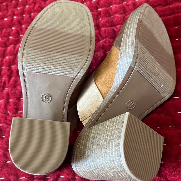 Universal Thread Multicolor Patchwork Mules - Picture 4 of 4